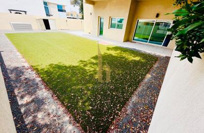 Villa - 5 Bedrooms - 5 Bathrooms for rent in Umm Suqeim 2 Villas - Umm Suqeim 2 - Umm Suqeim - Dubai