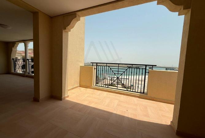 128818939 - Property Image 3