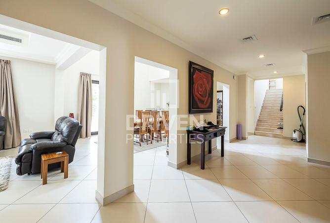 74235080 - Property Image 3