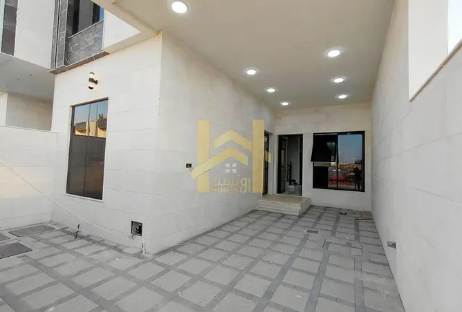 149587408 - Property Image 2