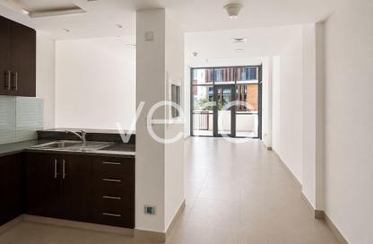 Apartment - 1 Bedroom - 2 Bathrooms for rent in Dubai Wharf Tower 2 - Dubai Wharf - Al Jaddaf - Dubai