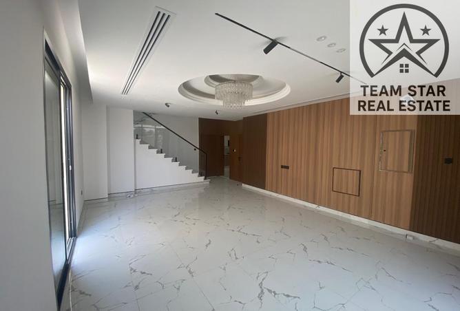 110038985 - Property Image 3