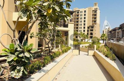 Apartment - 2 - 2 for rent in Lamaa Building 1 - Lamaa - Madinat Jumeirah Living - Umm Suqeim 3 - Umm Suqeim - Dubai