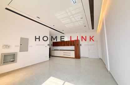 Villa - 3 - 5 for rent in Hoshi 1 - Hoshi - Al Badie - Sharjah