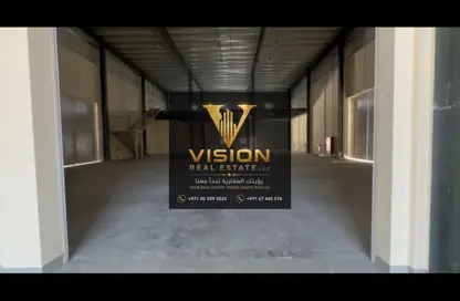 Warehouse - Studio - 3 Bathrooms for rent in Umm Al Thuoob - Umm Al Quwain