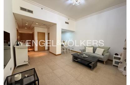 Apartment - 1 Bedroom - 1 Bathroom for sale in Al Anbara - Shoreline Apartments - Palm Jumeirah - Dubai