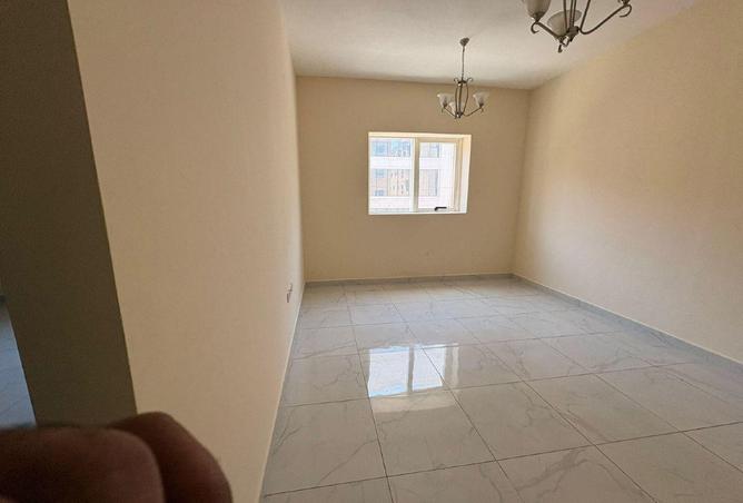 89647576 - Property Image 3