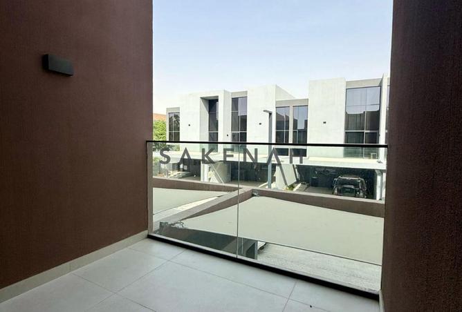 70270693 - صورة العقار 3