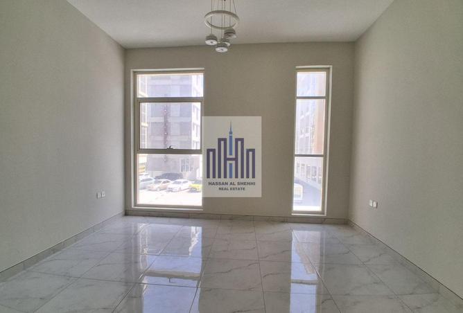 81122767 - Property Image 3