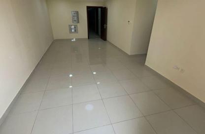 Apartment - 2 Bedrooms - 2 Bathrooms for rent in Al Jurf 3 - Al Jurf - Ajman Downtown - Ajman