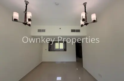 Apartment - 1 Bedroom - 2 Bathrooms for rent in Royal JVC Building - District 10 - Jumeirah Village Circle - Dubai