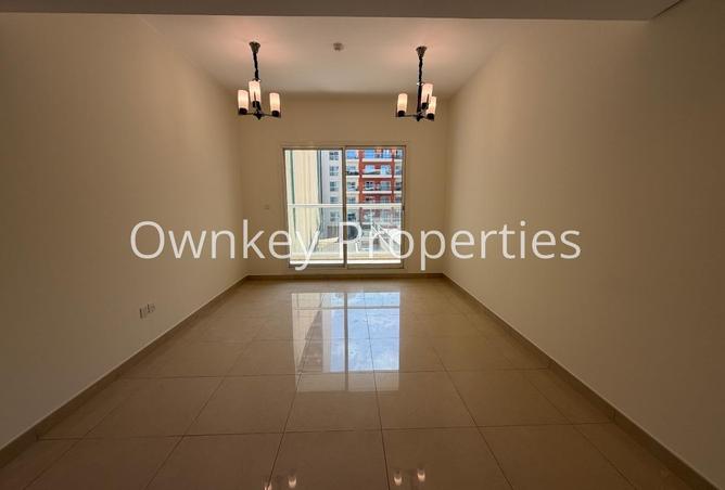 73848129 - Property Image 2