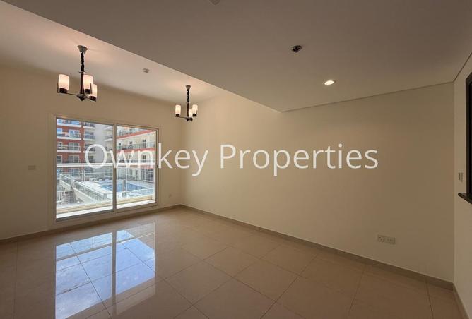 73848129 - Property Image 3