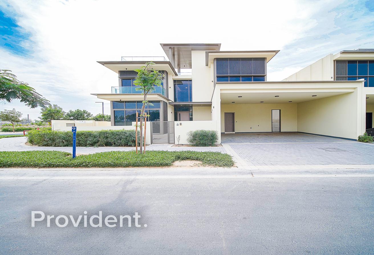 Large Layout | Vacant | Close To Amenities photo 26