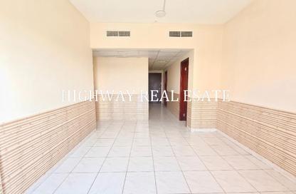 Apartment - 1 Bedroom - 2 Bathrooms for rent in Muwailih Building - Muwaileh - Sharjah