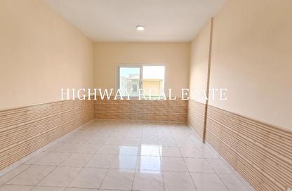 Apartment - 1 Bedroom - 2 Bathrooms for rent in Muwailih Building - Muwaileh - Sharjah