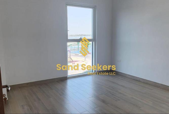 81954019 - صورة العقار 3