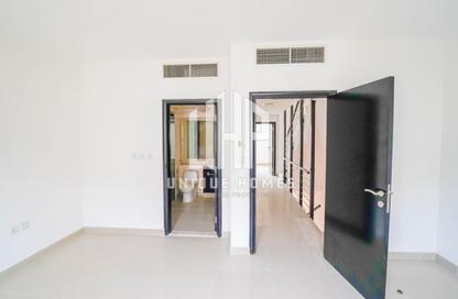 Villa - 3 Bedrooms - 4 Bathrooms for rent in Desert Style - Al Reef Villas - Al Reef - Abu Dhabi Villa - 3 Bedrooms - 4 Bathrooms for rent in Desert Style - Al Reef Villas - Al Reef - Abu Dhabi