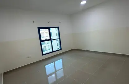 شقة - 3 غرف نوم - 4 حمامات للايجار في A3 برج الخور - الخور - عجمان وسط المدينة - عجمان