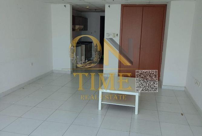 82363960 - Property Image 2