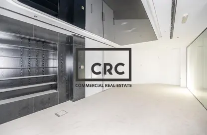 Retail - 1 Bedroom for rent in Rawabeh Building - Al Quoz Industrial Area - Al Quoz - Dubai