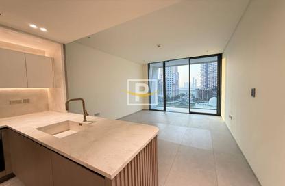 Apartment - 2 - 3 for sale in Binghatti Ivory - Dubai Healthcare City 2 - Al Jaddaf - Dubai