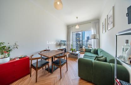 Apartment - 1 Bedroom - 1 Bathroom for sale in Mayfair Tower - Business Bay - Dubai