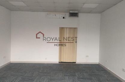 Shop - Studio - 1 Bathroom for rent in Building K03 - Greece Cluster - International City - Dubai