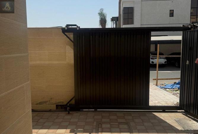 85732430 - صورة العقار 2