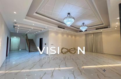 Villa - 5 Bedrooms - 7+ Bathrooms for rent in Al Aweer 1 - Al Aweer - Dubai