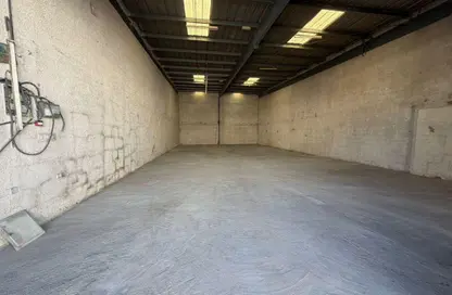 مستودع - استوديو - 1 حمام للايجار في المنطقة الصناعية رقم 10 - المنطقة الصناعية بالشارقة - الشارقة