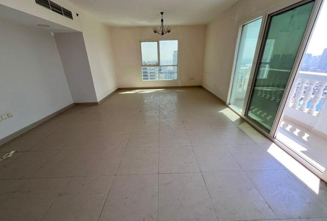 72721296 - Property Image 2