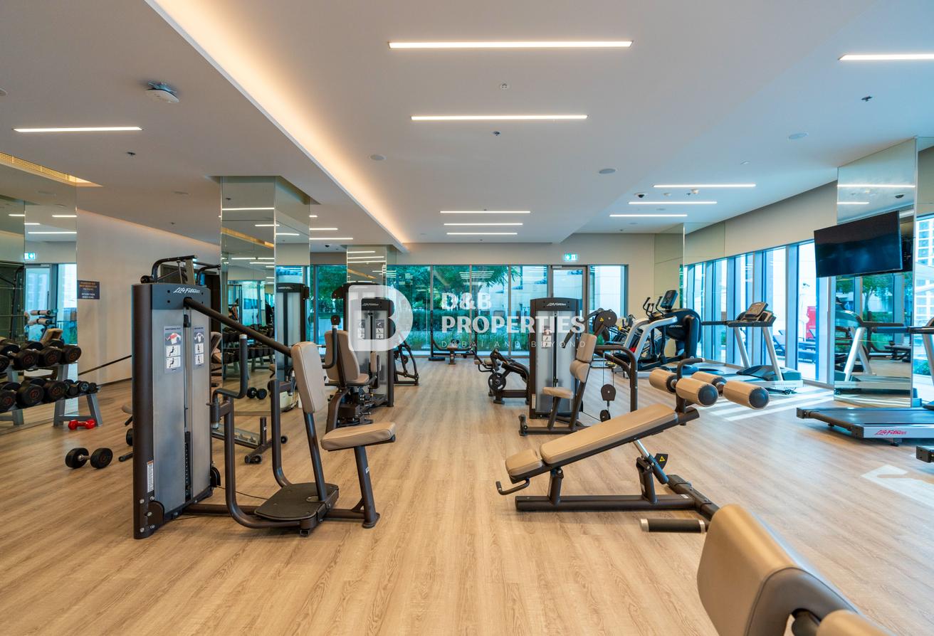 Luxury Penthouse | Burj Views | 3 Bed + Maid Room photo 28