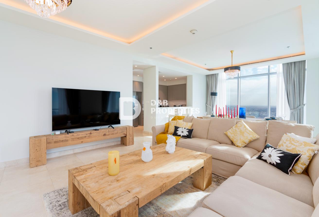 Luxury Penthouse | Burj Views | 3 Bed + Maid Room photo 7