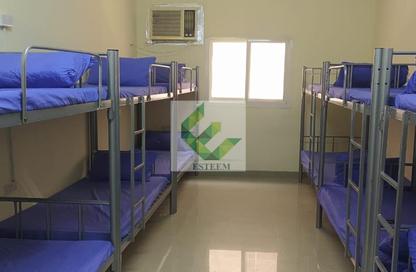 Labor Camp - Studio - 7+ for rent in M-33 - Mussafah Industrial Area - Mussafah - Abu Dhabi