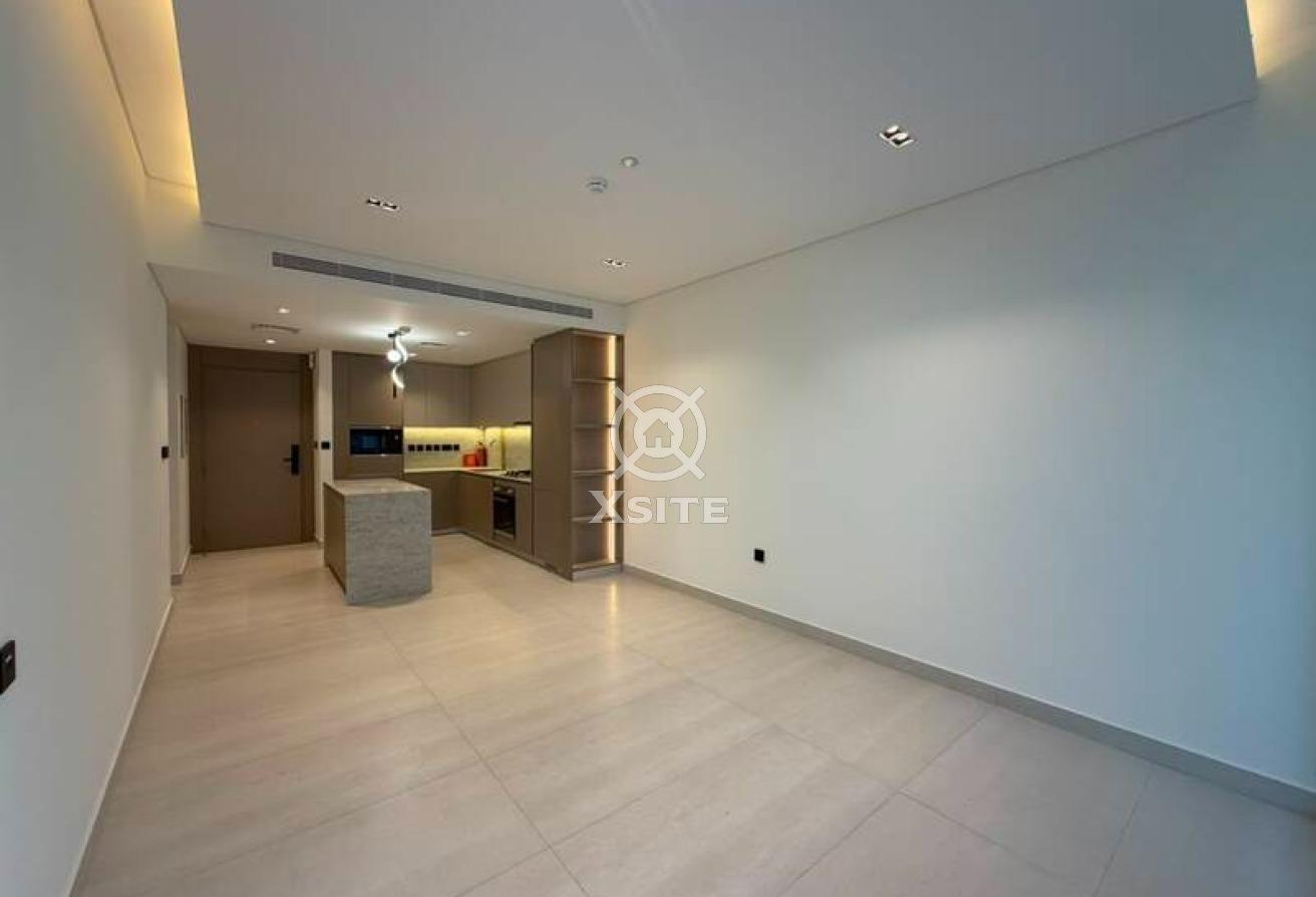 Stylish 1 BR| Equipped Kitchen |Ready to Move photo 3