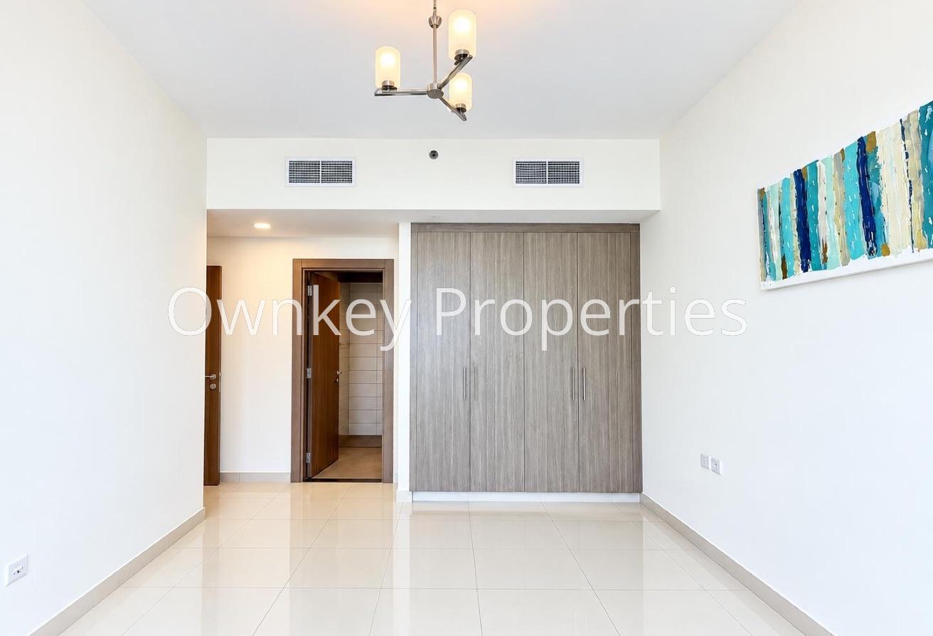 Spacious 1BHK Apartment| Open Views | Chiller Free photo 5