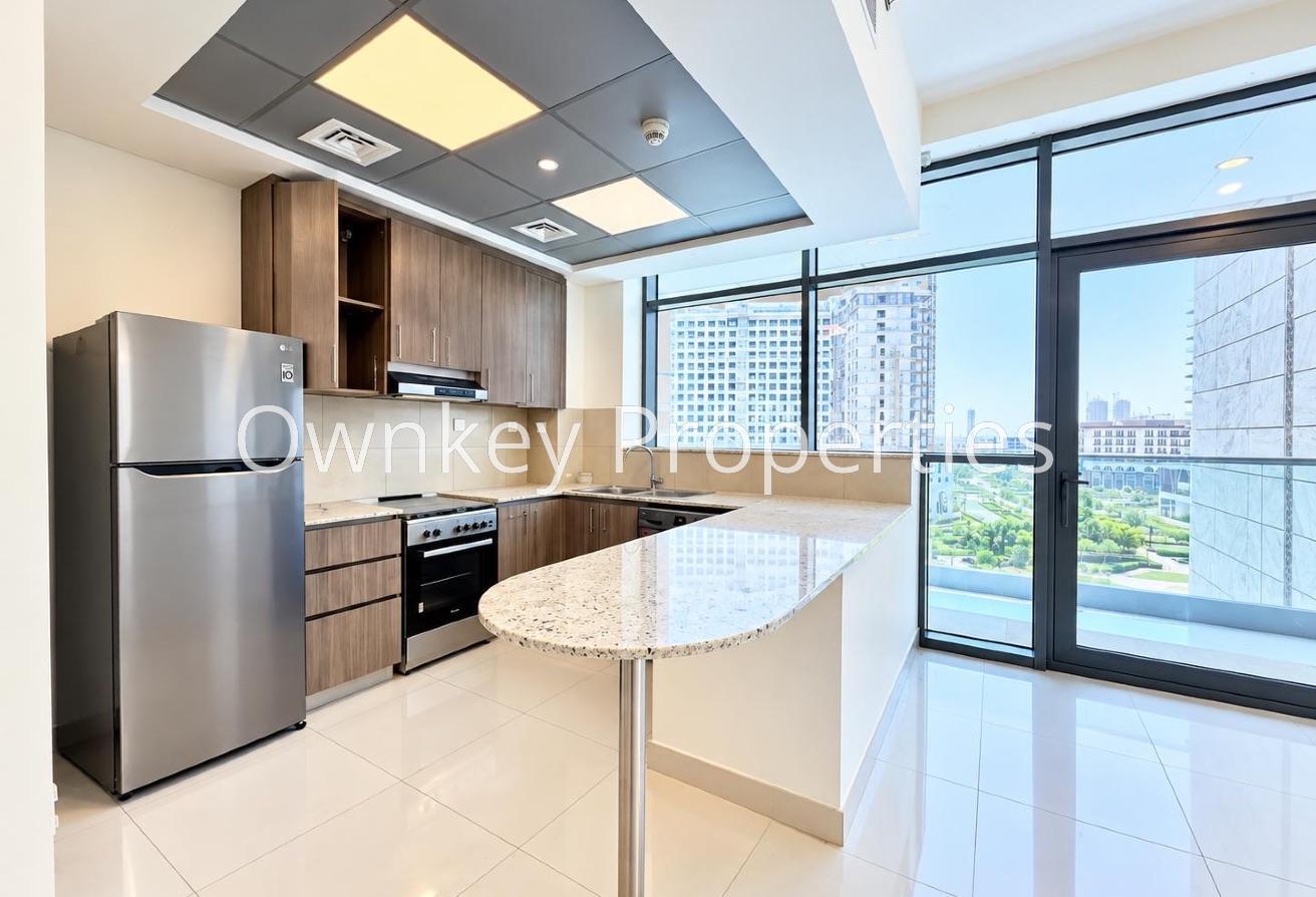 Spacious 1BHK Apartment| Open Views | Chiller Free photo 6