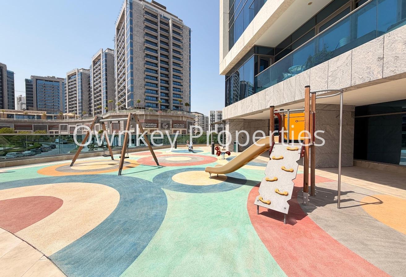 Spacious 1BHK Apartment| Open Views | Chiller Free photo 9