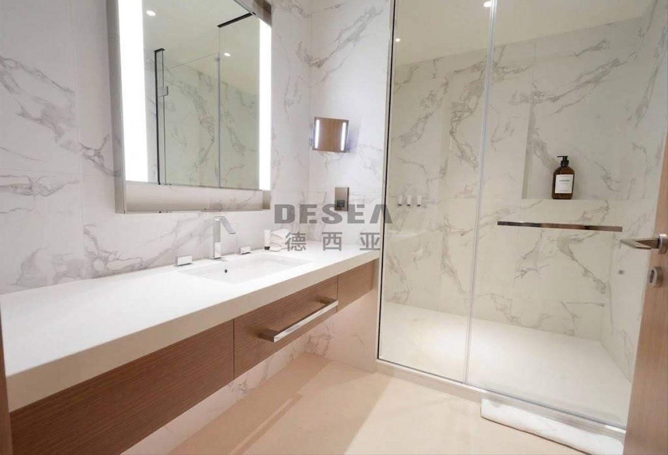 Luxury Living | Fully Furnished | Burj Khalifa View photo 10