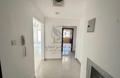 Apartment - 2 - 2 for rent in Jamal Abdul Nasser Street - Al Majaz - Sharjah Apartment - 2 - 2 for rent in Jamal Abdul Nasser Street - Al Majaz - Sharjah