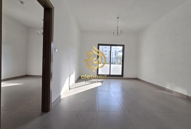 90056011 - Property Main Image