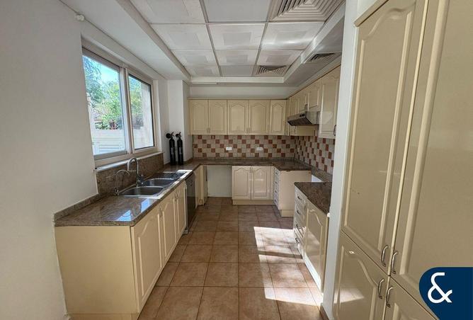 72976969 - Property Image 3