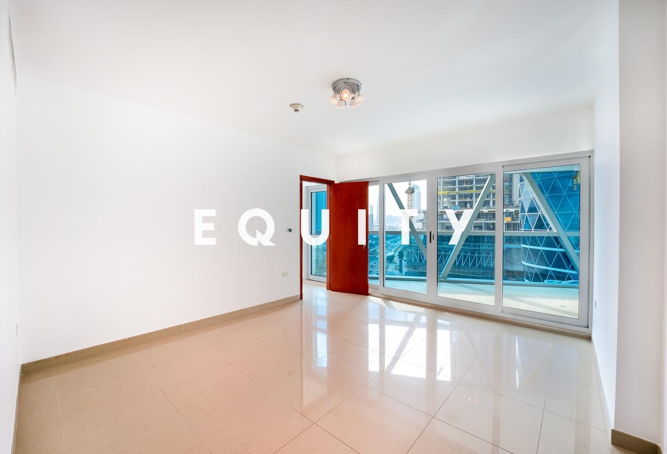 Large Layout | Upgraded Kitchen | Ready To view photo 10