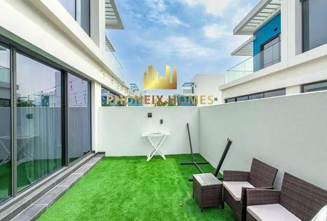 155581363 - Property Image 2