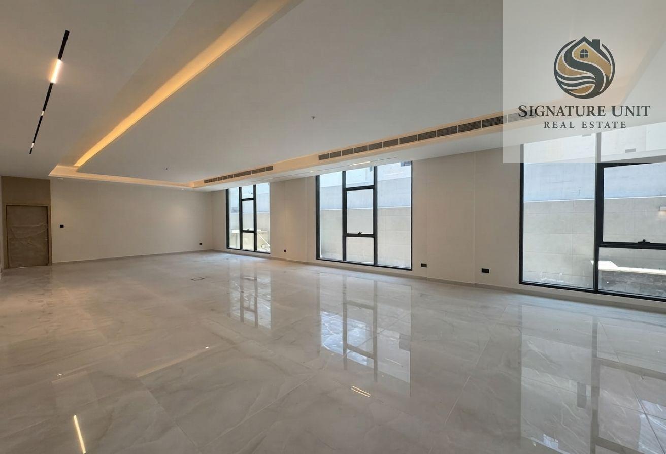Brand New | 6 Master Suites | Gym | Elevator photo 8