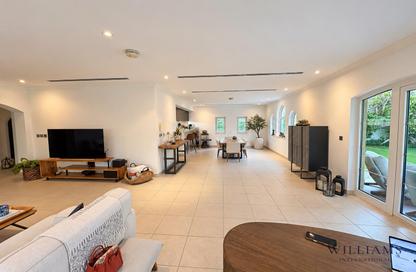 Villa - 3 - 4 for rent in District 8 - Jumeirah Park - Dubai Villa - 3 - 4 for rent in District 8 - Jumeirah Park - Dubai
