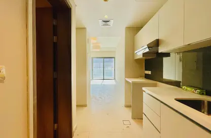 Apartment - Studio - 1 Bathroom for rent in SOL Avenue - Business Bay - Dubai