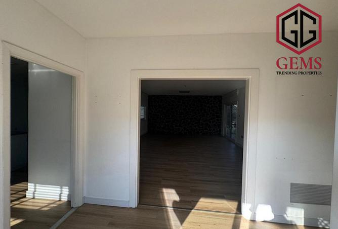 141472052 - Property Image 2