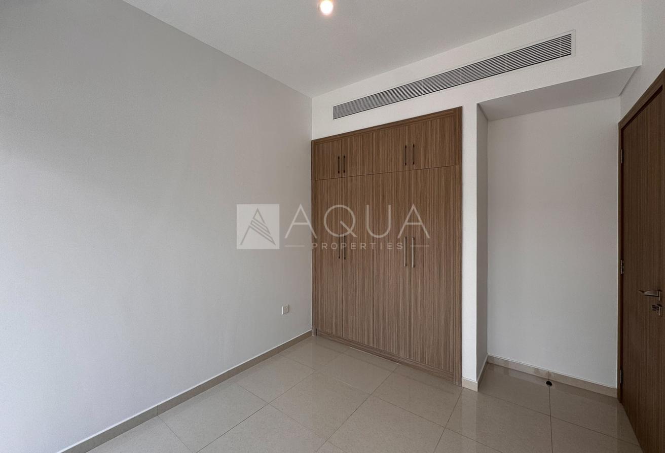 Brand New | Landscaped Garden | Closed Kitchen photo 6